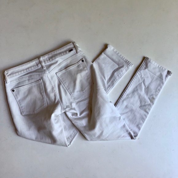 DL1961 Angel Cigarette Jeans in Milk - Picture 6 of 6